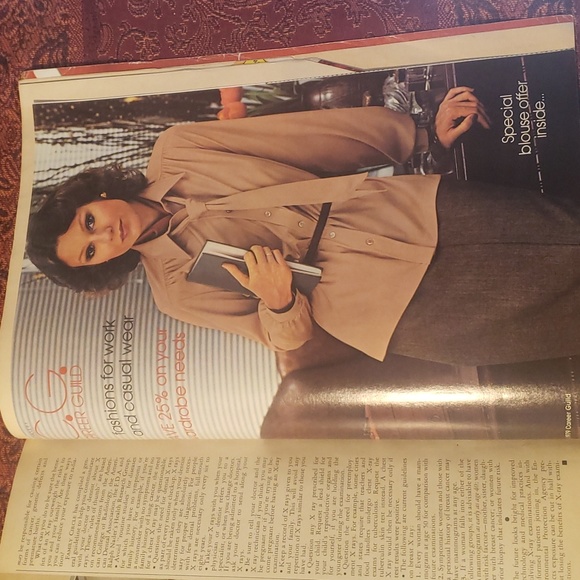 1979 Vintage Family Circle Magazine-Great Vintage Ads and Recipes-BX16 - Picture 3 of 7